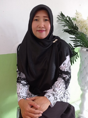 TUTIK HENI, S.PdI