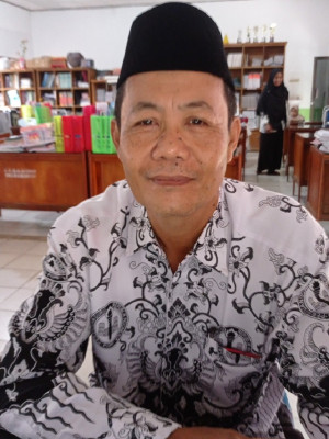 BAMBANG, S.Pd